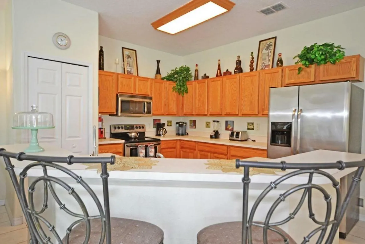 Kleeo'S Villa 311304 Davenport United States