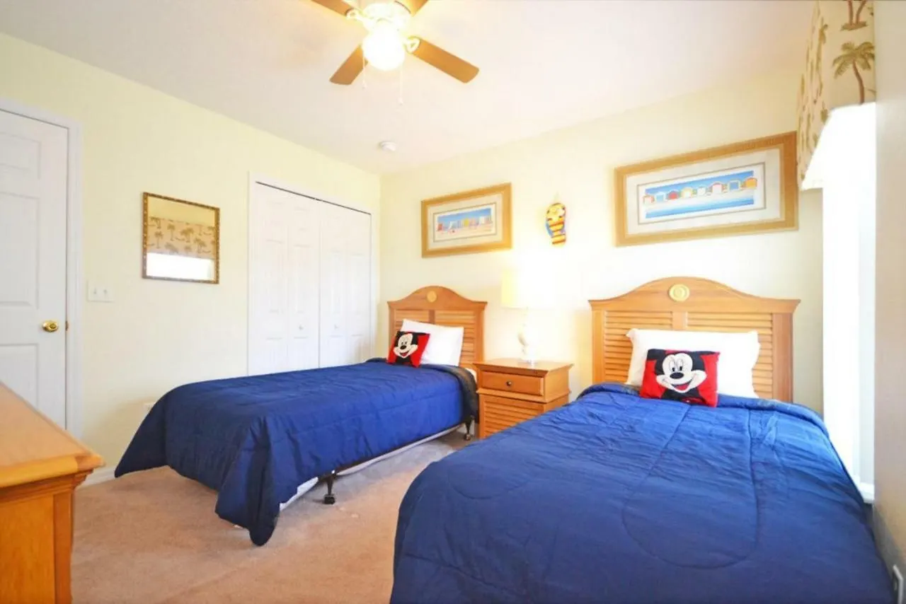 Kleeo'S Villa 311304 Davenport United States
